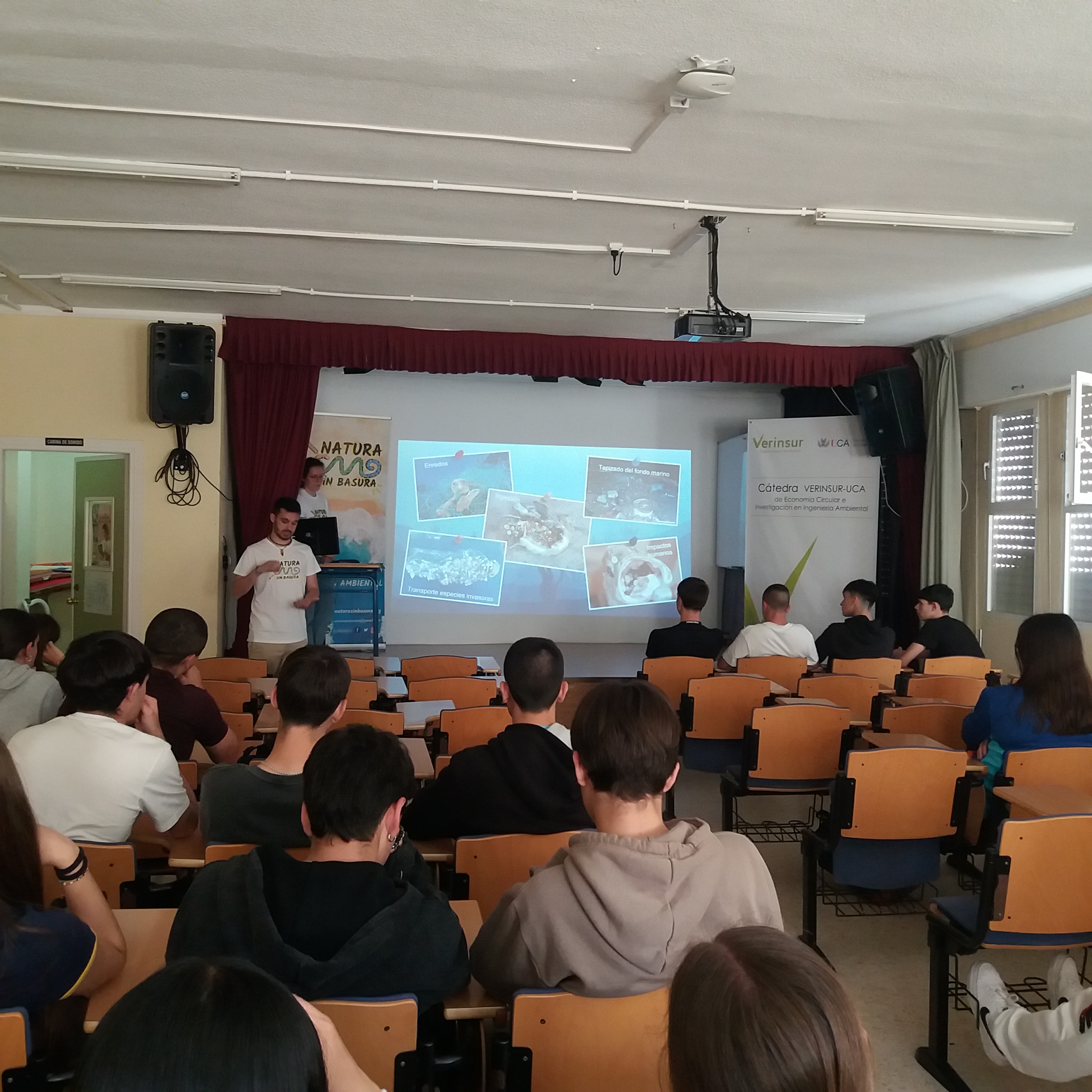 "Natura sin Basura" y el IES La Bahía promueven la educación ambiental en San Fernando con el apoyo de la Cátedra VERINSUR-UCA de Economía Circular e Investigación en Ingeniería Ambiental