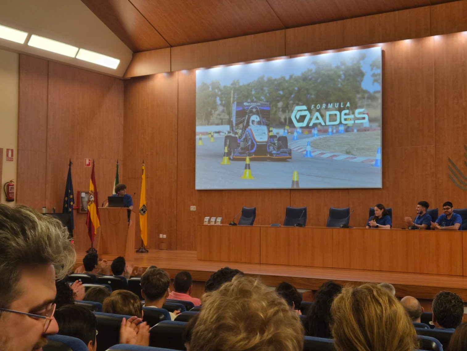 Impulsando el talento: VERINSUR un año más apoyando a FÓRMULA GADES