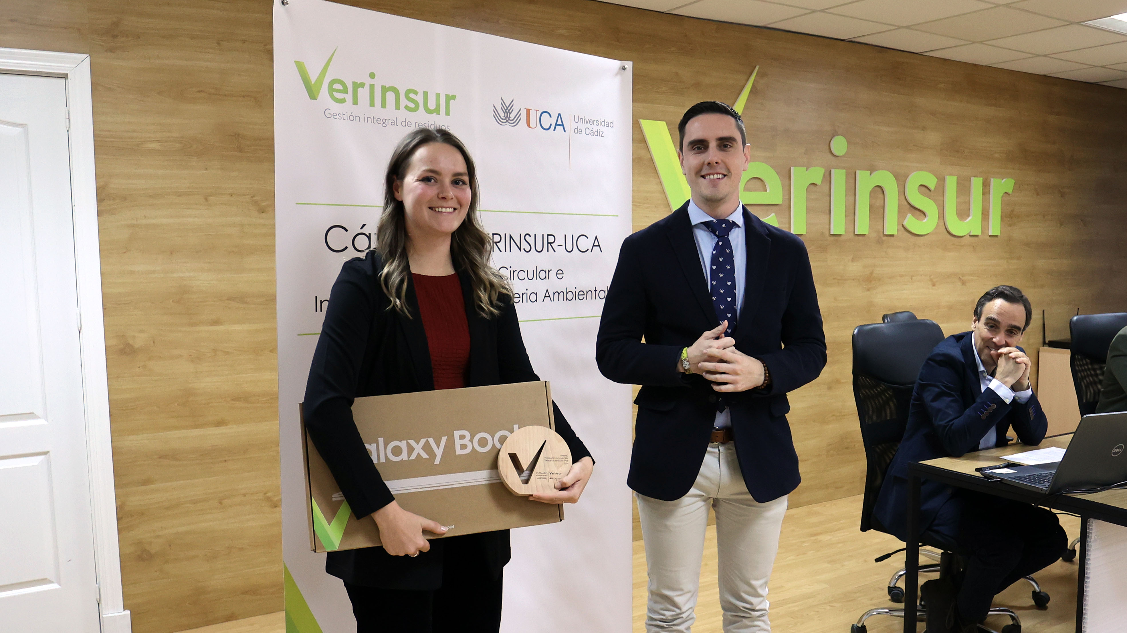 Entrega de los premios Cátedra VERINSUR–UCA 2024